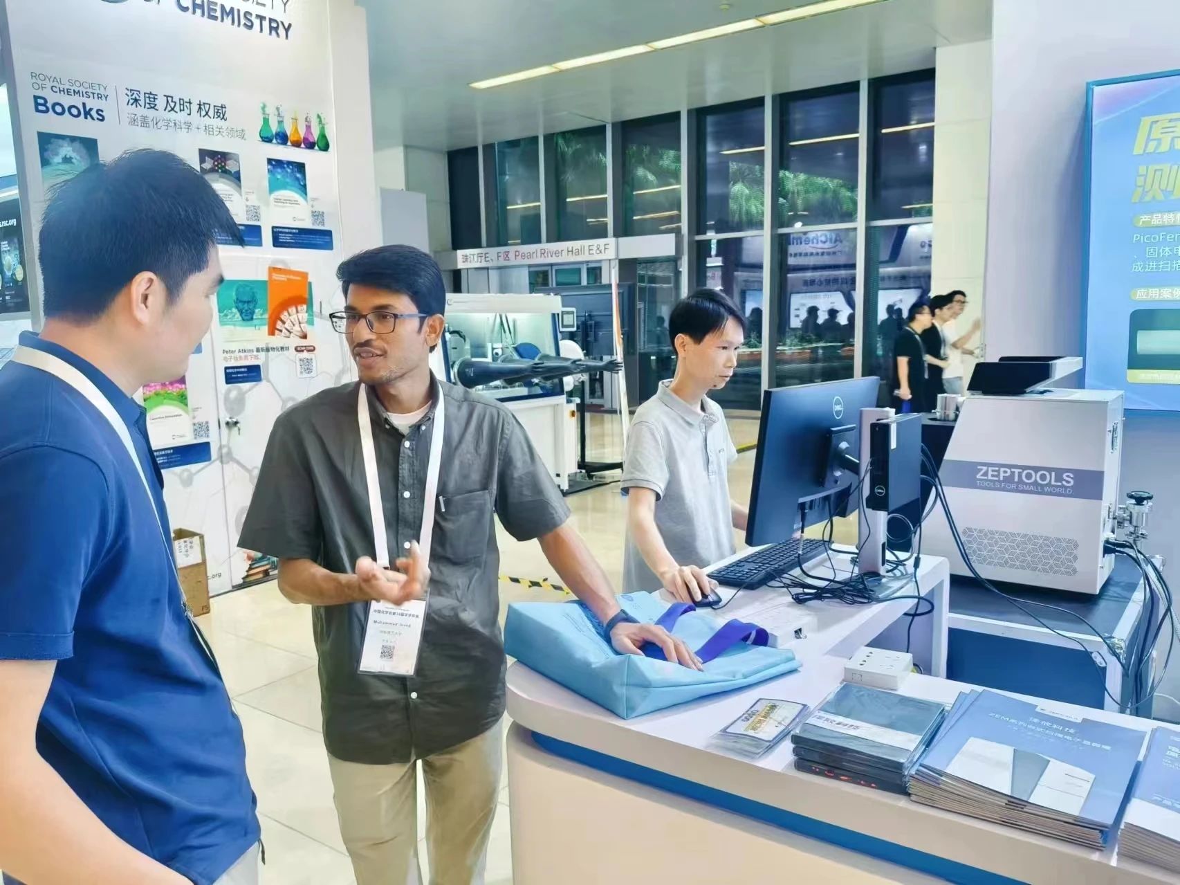 臺式掃描電鏡 臺式掃描電鏡